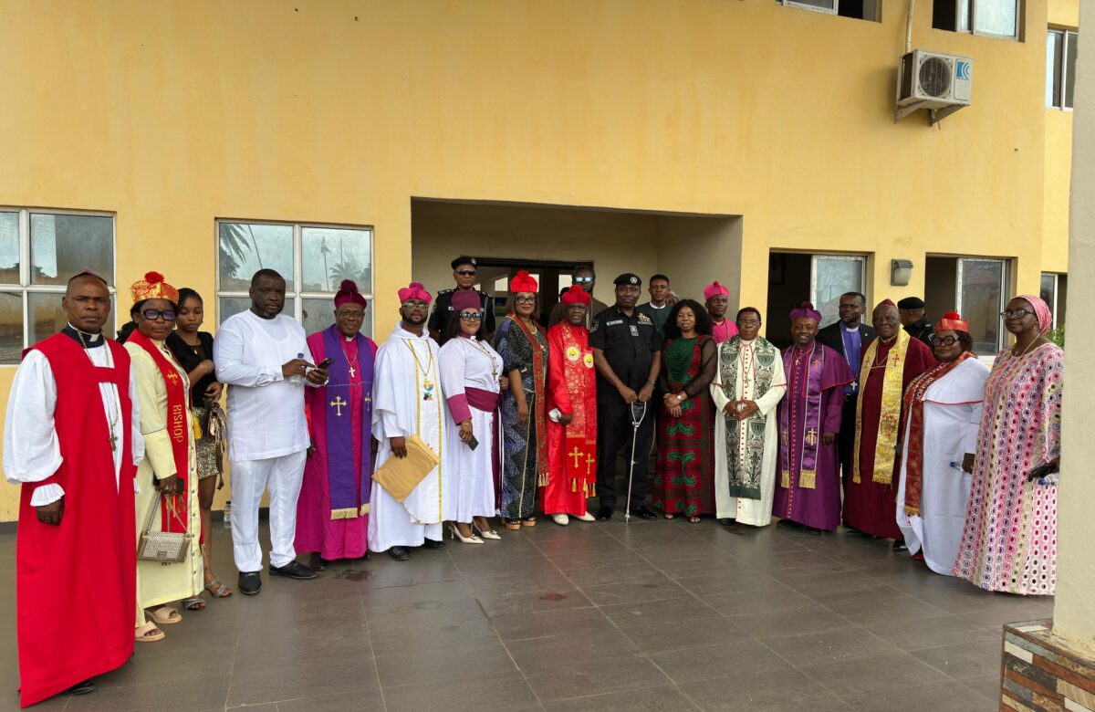 Bishops Visit Zone 9 Police Headquarters, laud AIG Kanayo Uzuegbu